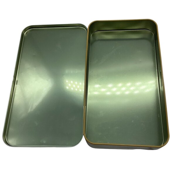 Vintage Farm Scene Collectible Storage Tin The Tin Box Company 1983 7.5"x4" - Picture 3 of 5